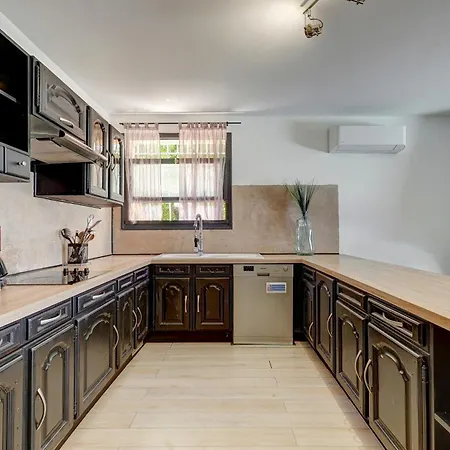 Ferienhaus Villa Marielle - 360 m² avec piscine privé