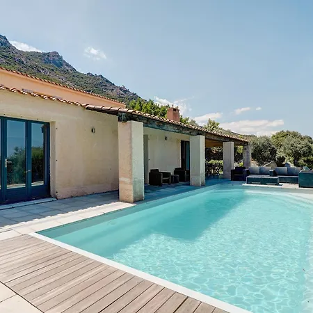 Villa Marielle - 360 m² avec piscine privé 4*
